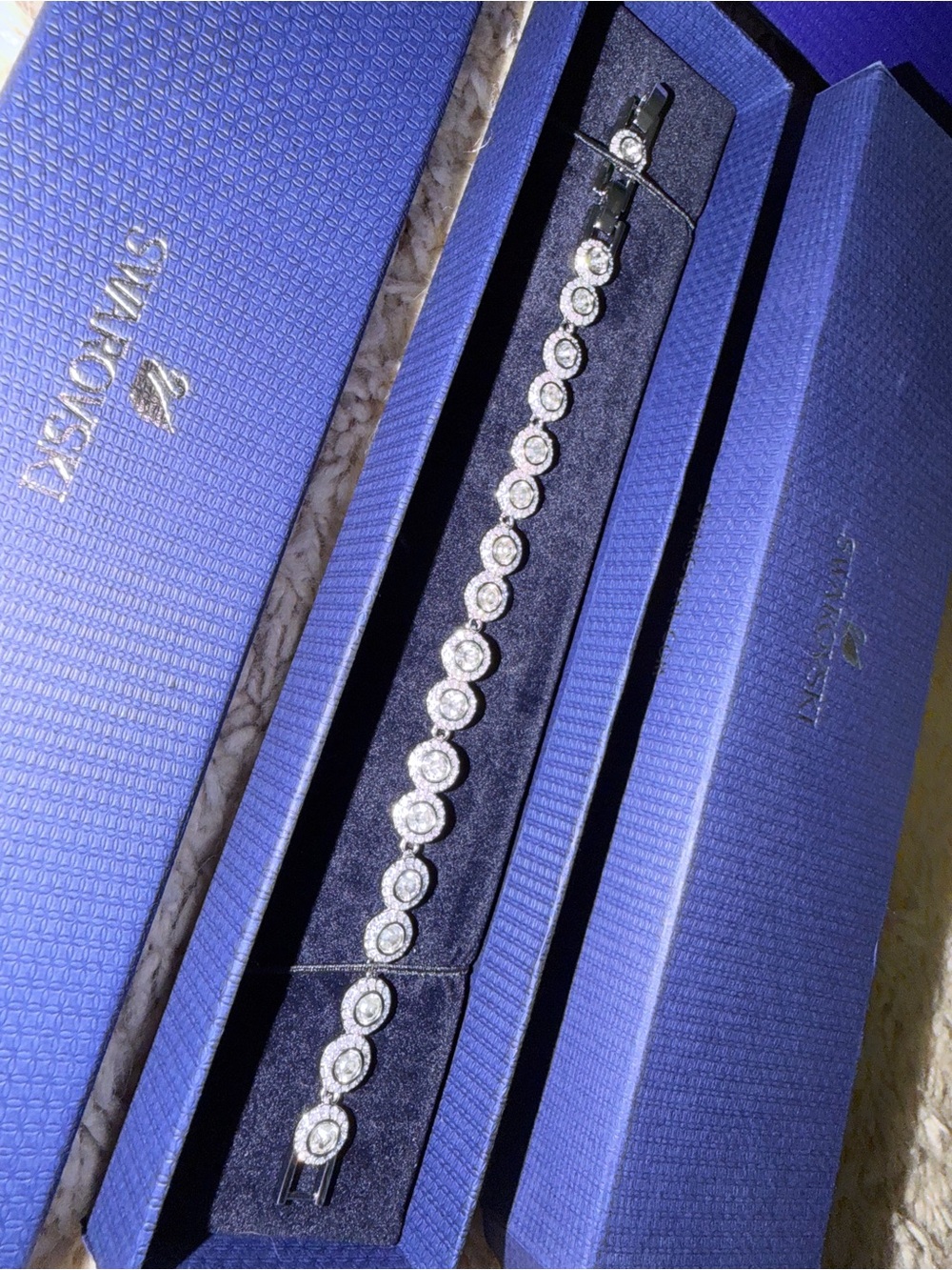 Authentic Swarovski Crystal Halo Tennis Bracelet Complete Gift Set w/ Box - Picture 4 of 9
